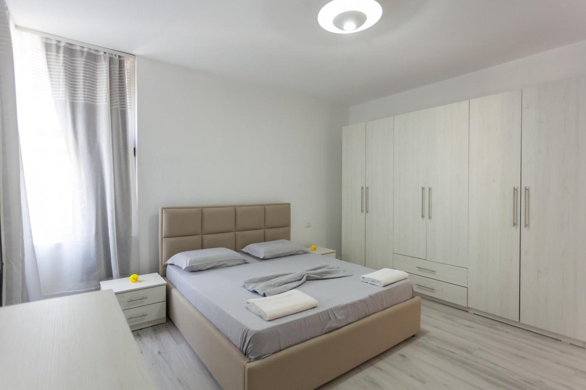The Rooftop By Ps Apartament *